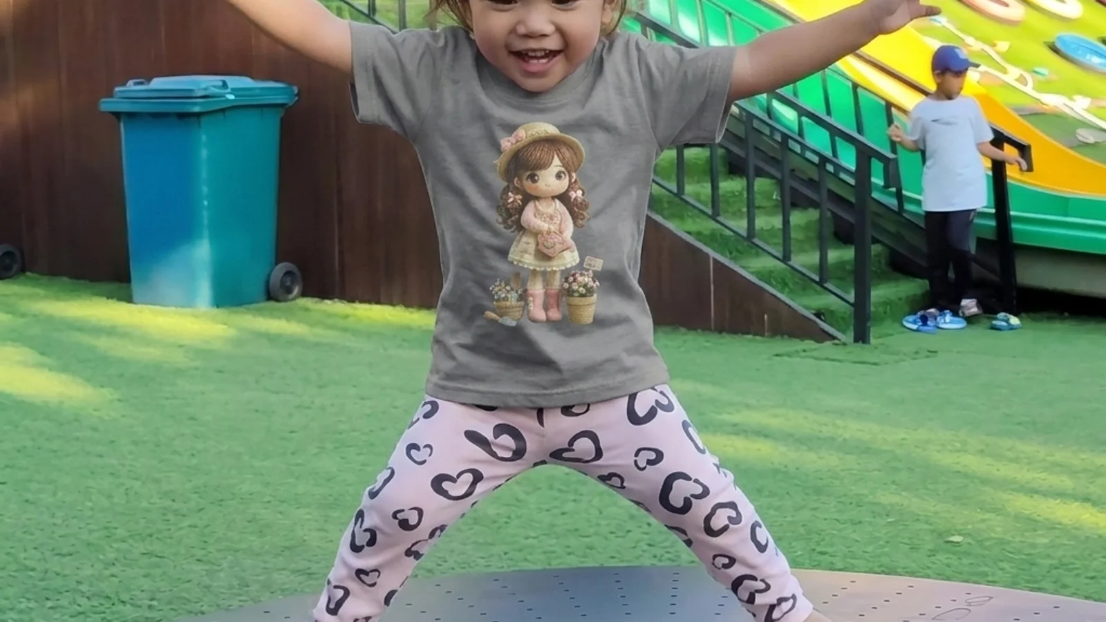 Koleksi kaos anak perempuan motif karakter lucu bahan katun combed 30s di Gamaliel Kids